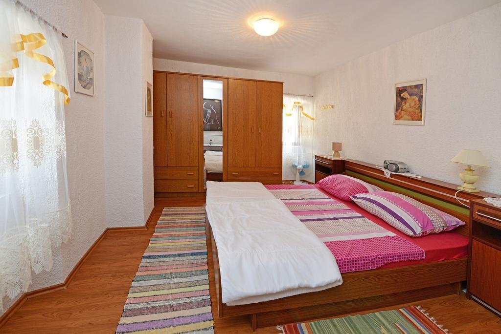 Maja Apartment Višnjan エクステリア 写真